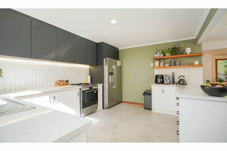 Photo of property in 11 Taiepa Road, Otatara, Invercargill, 9879