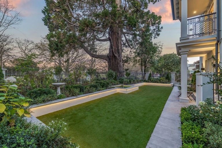 Photo of property in 2 Ayr Street, Riccarton, Christchurch, 8011