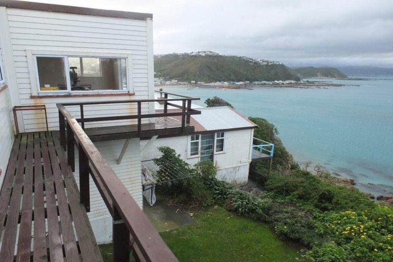 Photo of property in 31 High Street, Island Bay, Wellington, 6023