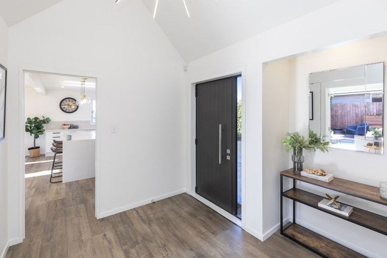 Photo of property in 54 Regency Crescent, Redwood, Christchurch, 8051