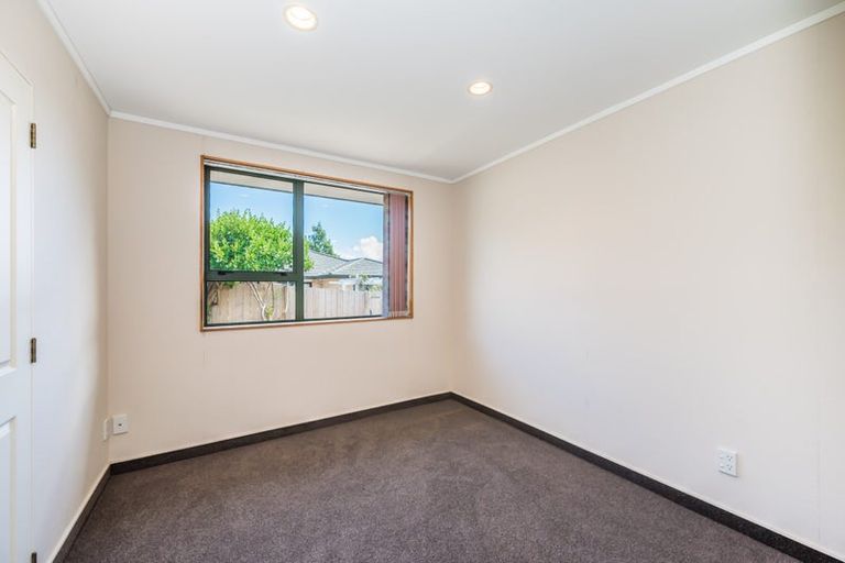 Photo of property in 144 Langdale Avenue, Paraparaumu, 5032