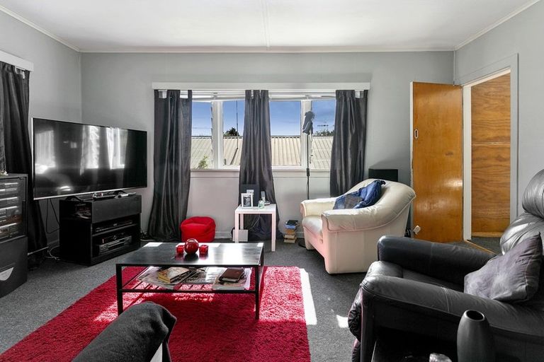 Photo of property in 1/44 Hinekura Avenue, Taupo, 3330