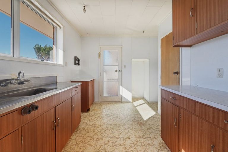 Photo of property in 1 Hinau Street, Pukehangi, Rotorua, 3015