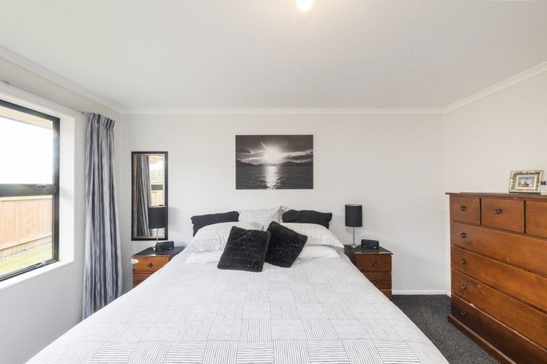 Photo of property in 60 Branigan Parade, Kelvin Grove, Palmerston North, 4414