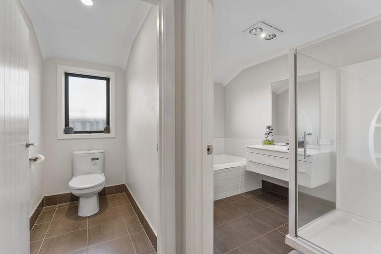 Photo of property in 8 Brompton Close, Richmond Heights, Taupo, 3330