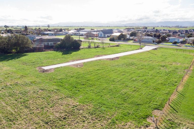 Photo of property in 41 Pipiroa Road, Ngatea, 3503