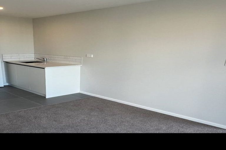 Photo of property in 72 Tukari Lane, Mangere Bridge, Auckland, 2022