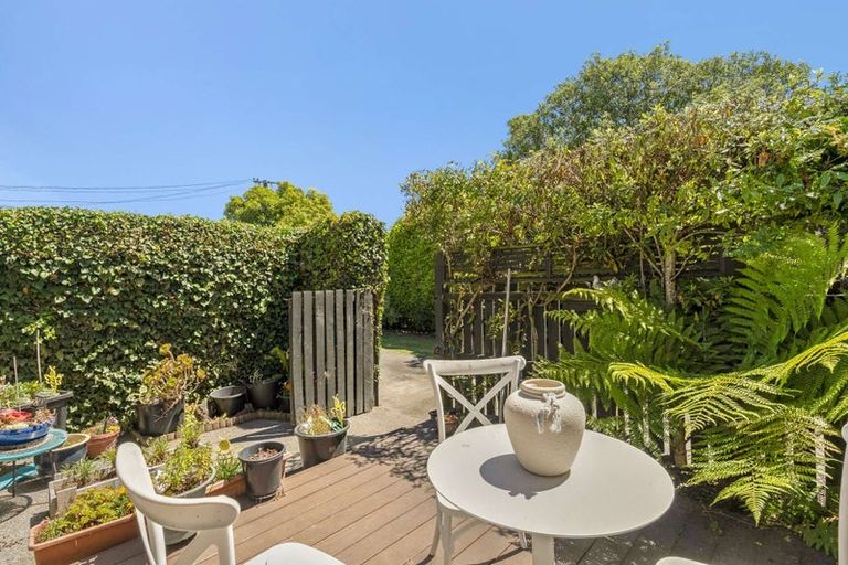 Photo of property in 2/51 Southampton Street, Sydenham, Christchurch, 8023