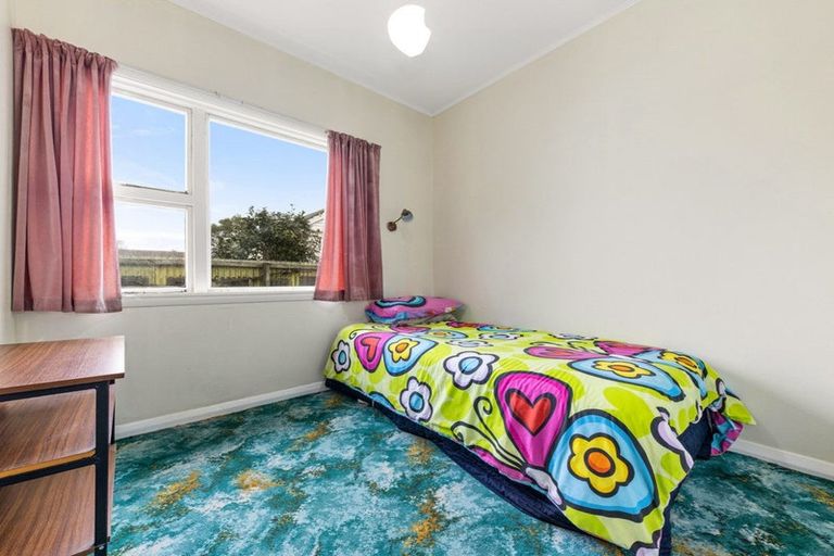 Photo of property in 113 Peverel Street, Riccarton, Christchurch, 8041