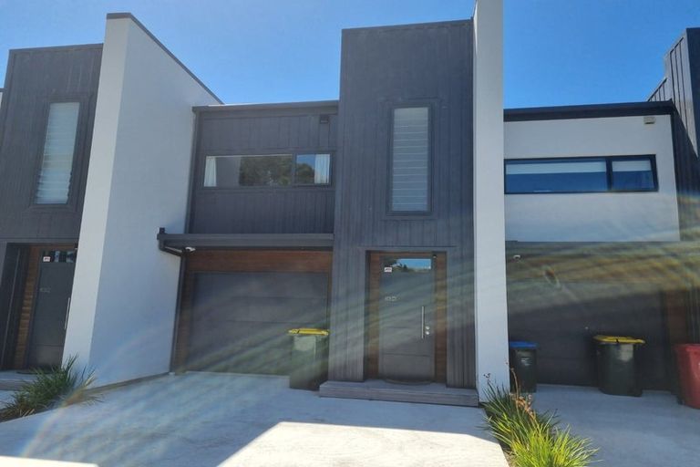 Photo of property in 63d Whitford Brown Avenue, Papakowhai, Porirua, 5024