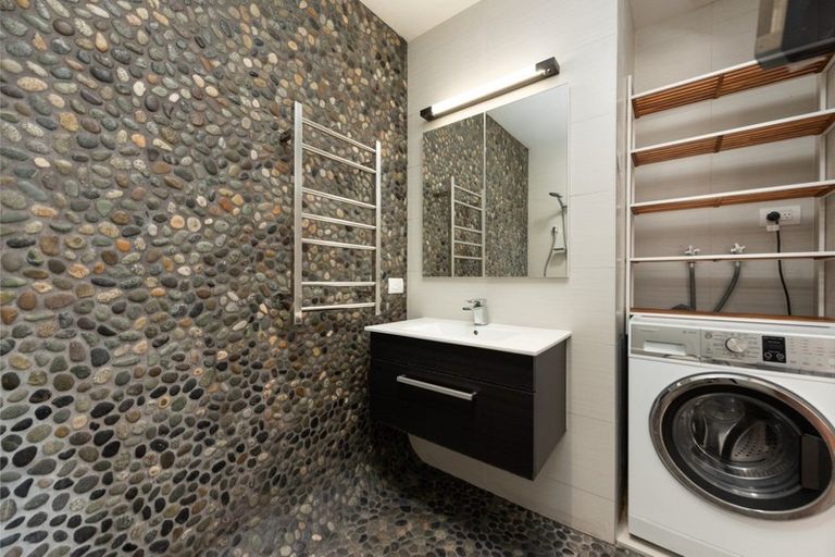 Photo of property in 2/54 Marine Parade, Mount Maunganui, 3116