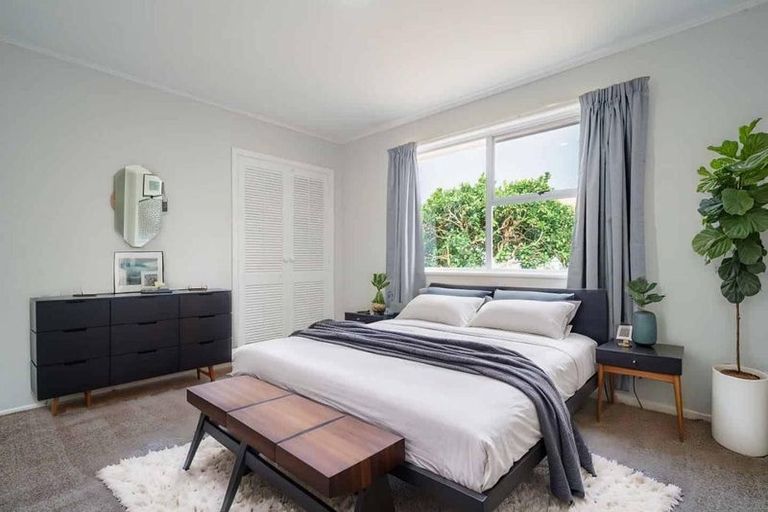 Photo of property in 15 Burndale Terrace, Manurewa, Auckland, 2102