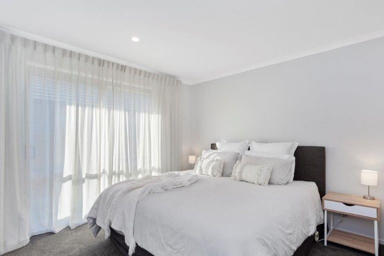 Photo of property in 48 Hills View Drive, Papamoa, 3118