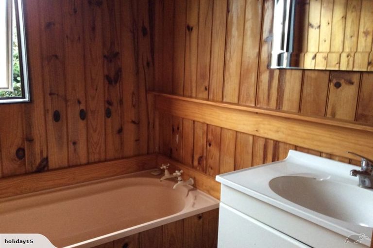 Photo of property in 64 Handforth Street, Onerahi, Whangarei, 0110