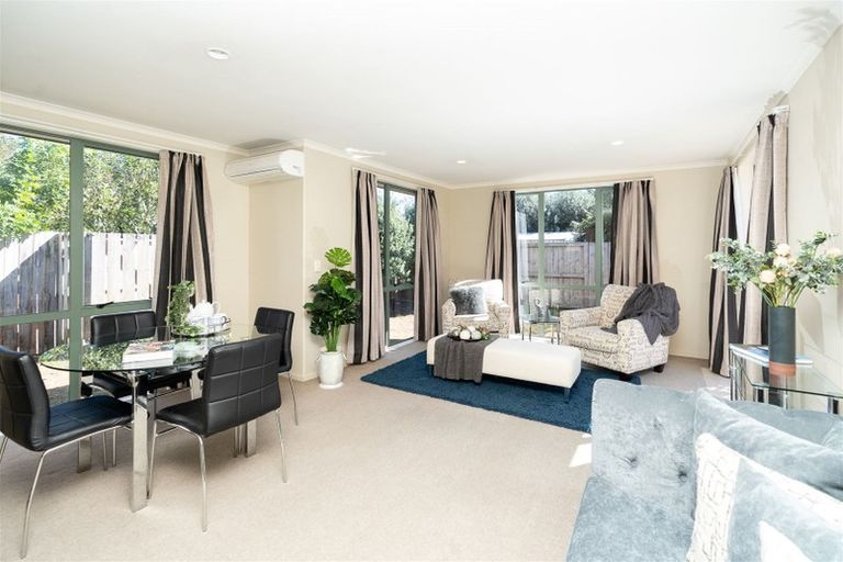 Photo of property in 11 Mckenzie Place, Rototuna North, Hamilton, 3210