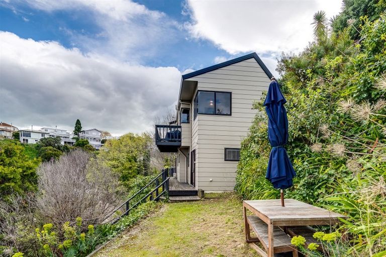 Photo of property in 5/9 Milton Road, Bluff Hill, Napier, 4110