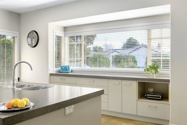 Photo of property in 69 Wiltshire Drive, Huntington, Hamilton, 3210