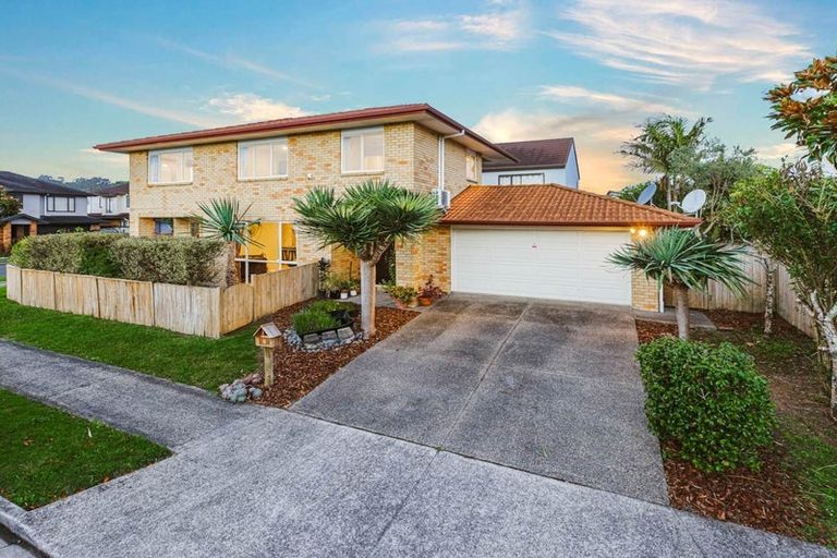 Photo of property in 12 Janway Avenue, Flat Bush, Auckland, 2016