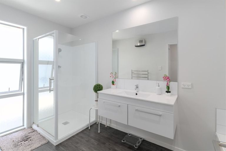 Photo of property in 42 Meyer Crescent, Halswell, Christchurch, 8025