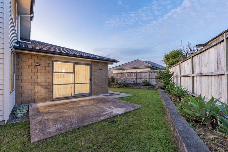 Photo of property in 332 Harbourside Drive, Karaka, Papakura, 2113