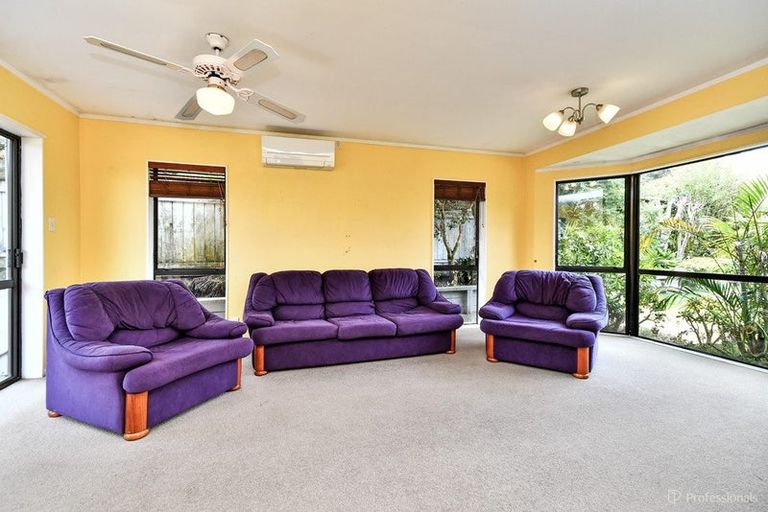 Photo of property in 35 Calluna Crescent, Totara Heights, Auckland, 2105
