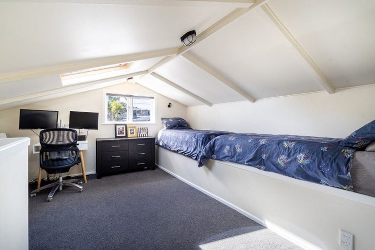 Photo of property in 46 Ngataringa Road, Devonport, Auckland, 0624