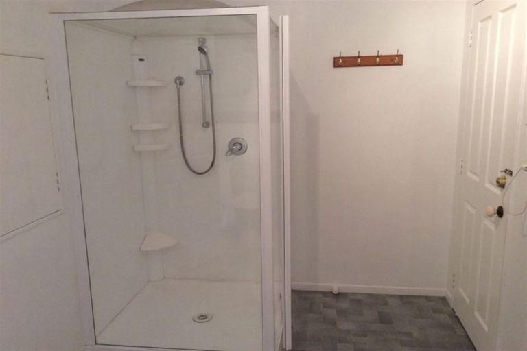 Photo of property in 2 Homestead Place, Welcome Bay, Tauranga, 3112