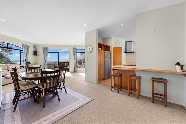 Photo of property in 43b Island Bay Road, Beach Haven, Auckland, 0626