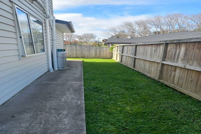 Photo of property in 6 St Claire Road, Silverdale, 0932