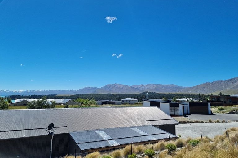 Photo of property in 24 Mistake Drive, Lake Tekapo, 7999