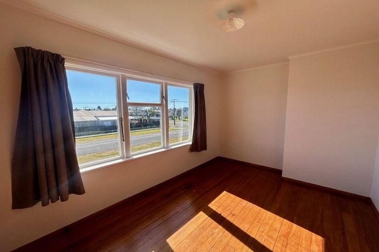 Photo of property in 22-24 Bentham Street, Westport, 7825