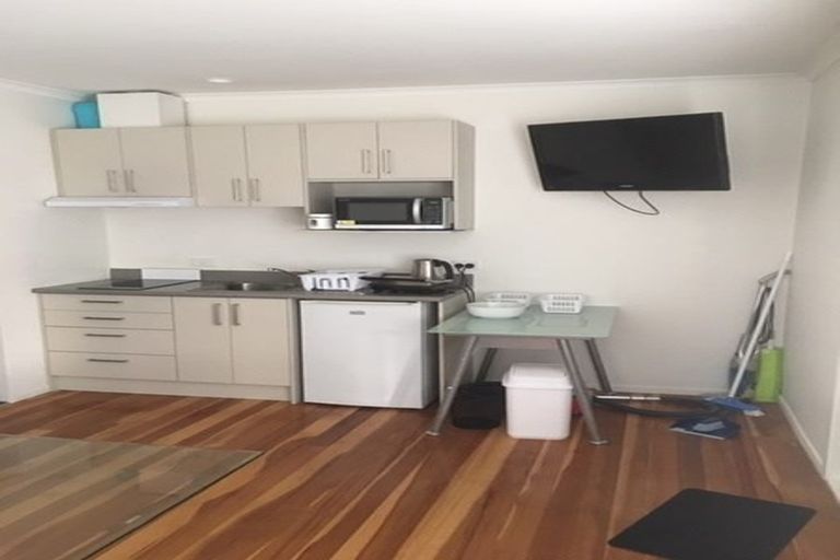 Photo of property in 8a Mount View Road, Melville, Hamilton, 3206