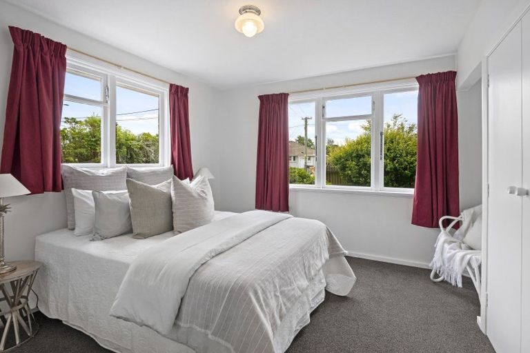 Photo of property in 36 Morrison Avenue, Northcote, Christchurch, 8052