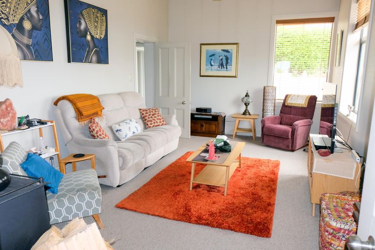 Photo of property in 4 Wharfe Street, South Hill, Oamaru, 9400