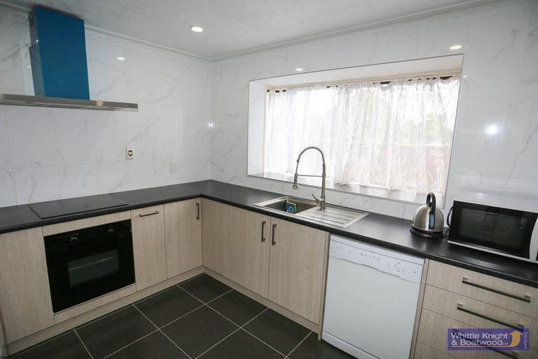 Photo of property in 264 Yaldhurst Road, Avonhead, Christchurch, 8042