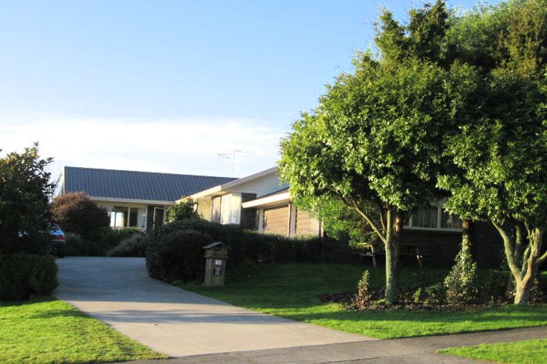 Photo of property in 13 Prospect Place, Western Heights, Hamilton, 3200