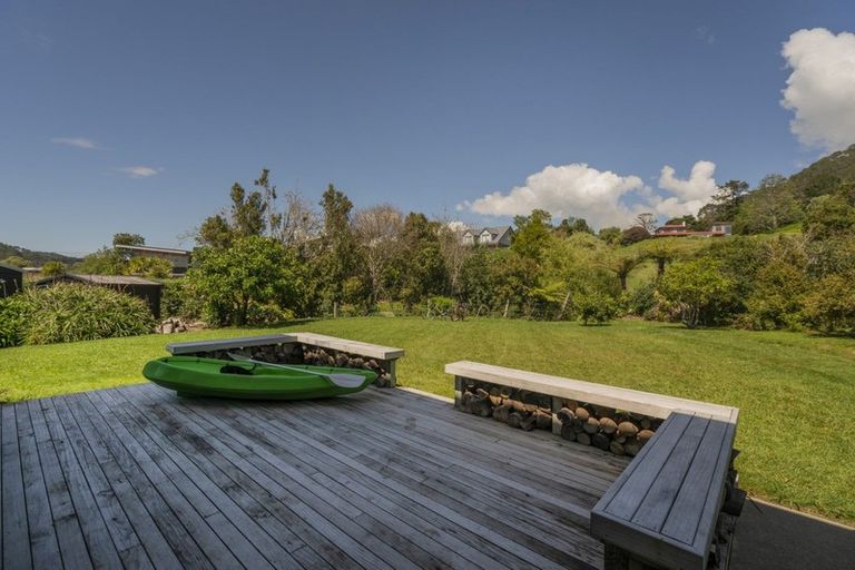 Photo of property in 4 Grierson Close, Hahei, Whitianga, 3591