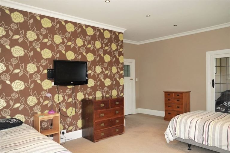 Photo of property in 64 Cole Street, Masterton, 5810