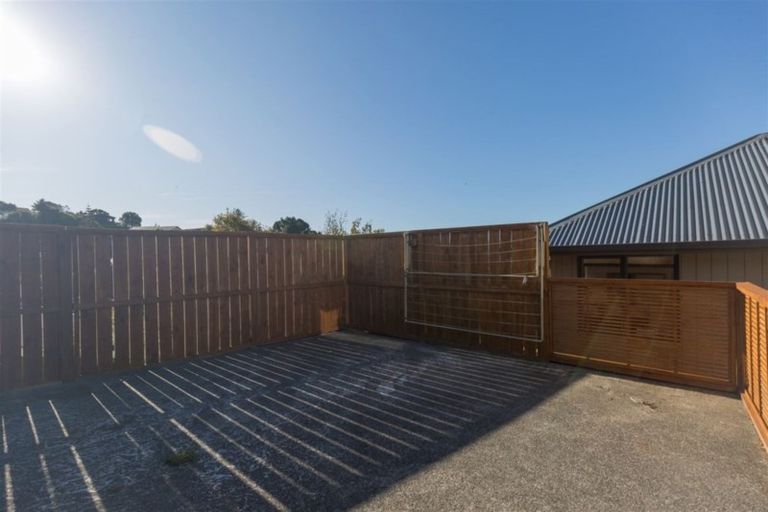 Photo of property in 35 Hawtrey Terrace, Churton Park, Wellington, 6037
