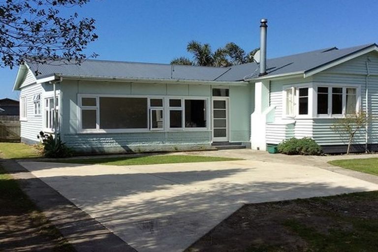 Photo of property in 59 College Road, Edgecumbe, 3120