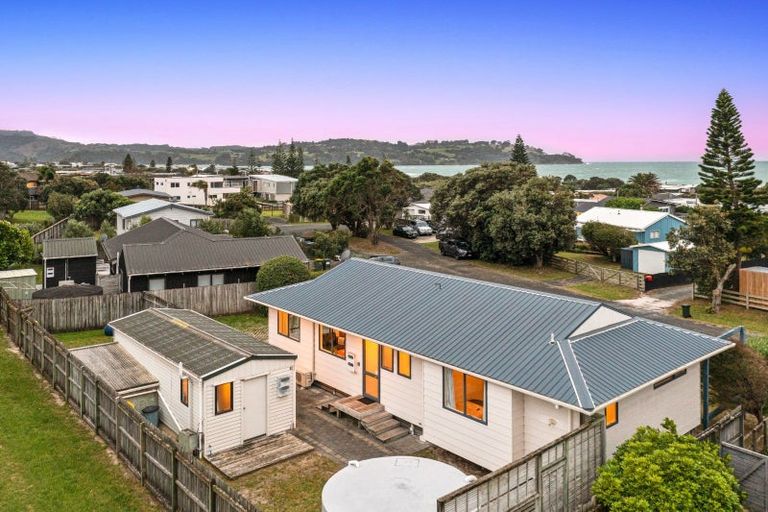 Photo of property in 11 Kitty Frazer Lane, Omaha, 0986