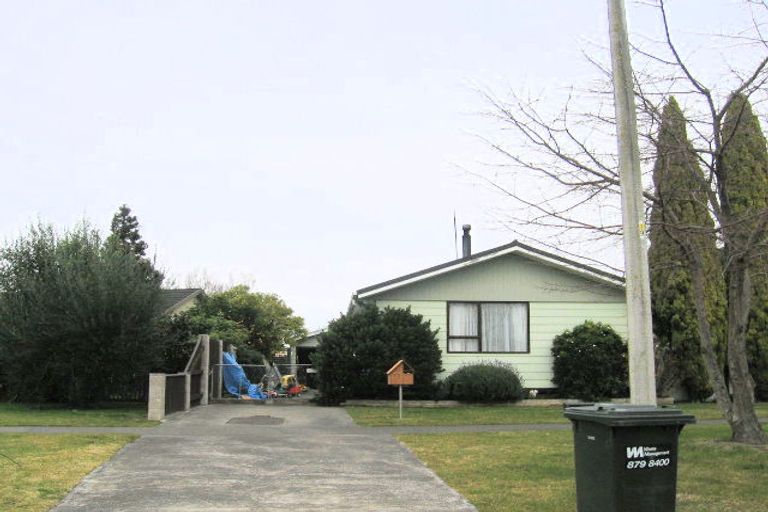 Photo of property in 1/11 Hetley Crescent, Taradale, Napier, 4112