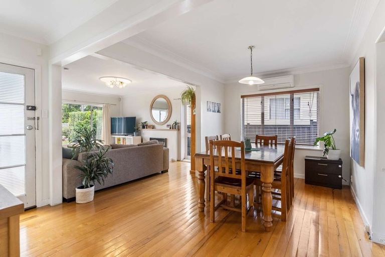 Photo of property in 1/18 Cliff Road, Papakura, 2110