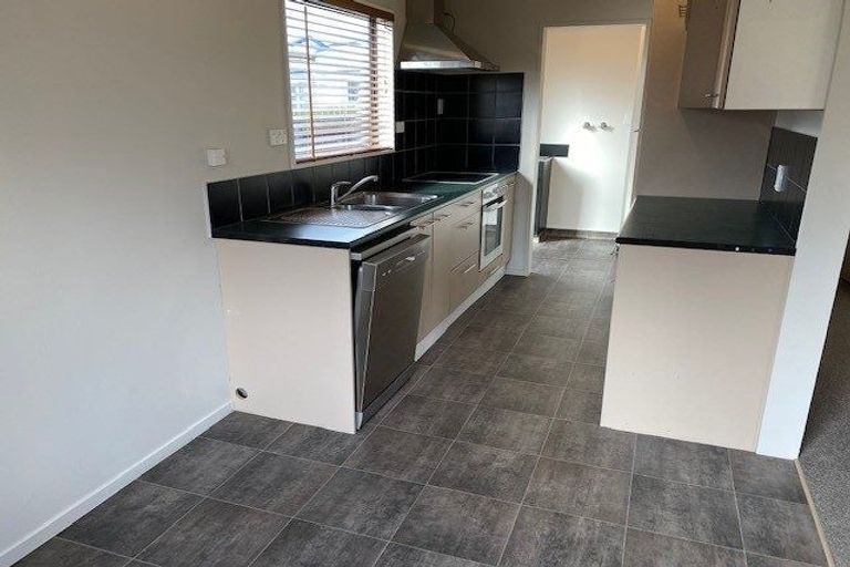 Photo of property in 60c Rata Road, Raumati Beach, Paraparaumu, 5032