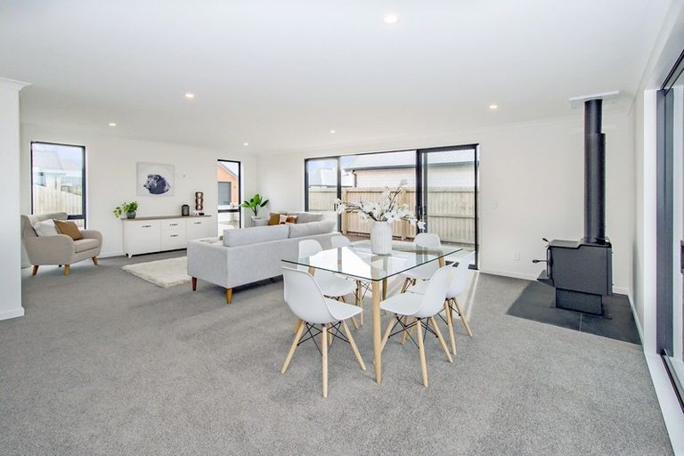 Photo of property in 26 Walter Place, Kirwee, Darfield, 7571