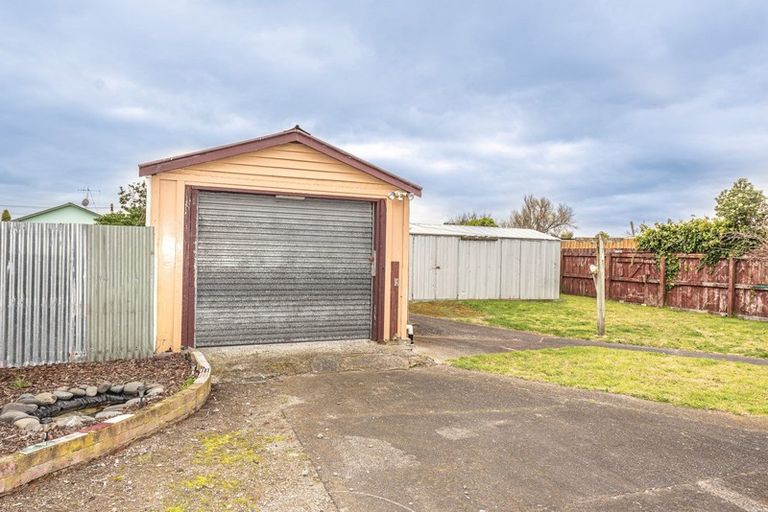 Photo of property in 29 Ruapehu Street, Castlecliff, Whanganui, 4501