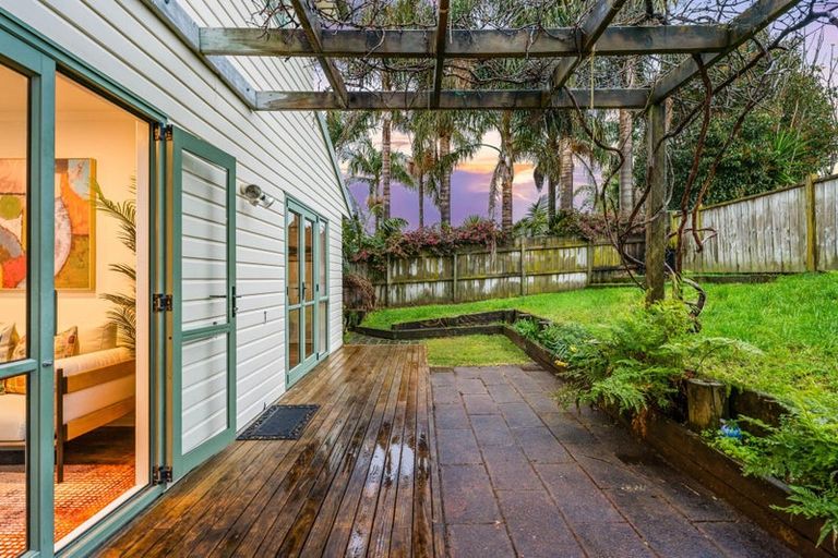 Photo of property in 630a Te Atatu Road, Te Atatu Peninsula, Auckland, 0610