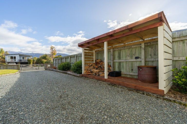 Photo of property in 104 Quintin Drive, Te Anau, 9600
