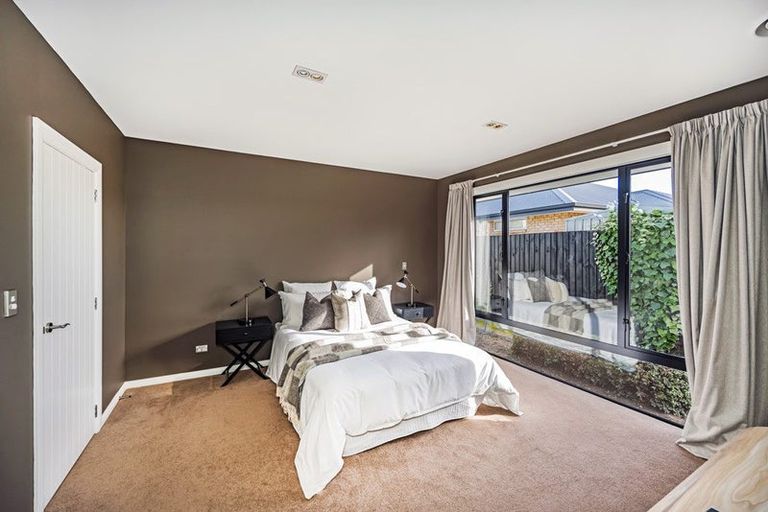 Photo of property in 2 Mcmullan Place, Oamaru North, Oamaru, 9400