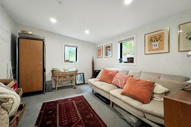 Photo of property in 6 Irvine Street, Aro Valley, Wellington, 6012